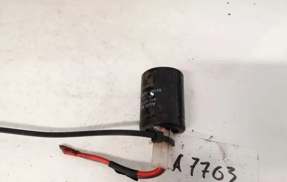 Volkswagen PASSAT B4 Other relay 4f0903291
