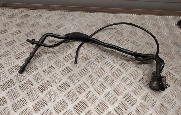 Audi Q7 4M Vacuum line/pipe/hose 06E133790AF
