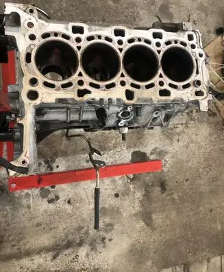 Opel Insignia B Engine block 