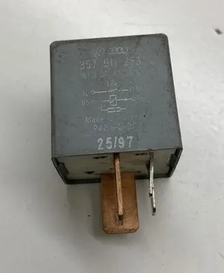 Volkswagen Golf IV Other relay 357911253