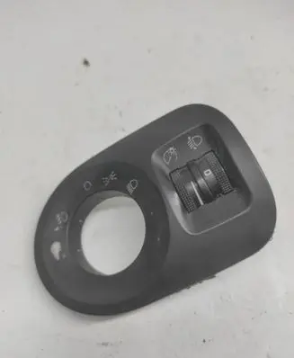 Seat Altea Headlight level height control switch 5P0919094A 059610090605
