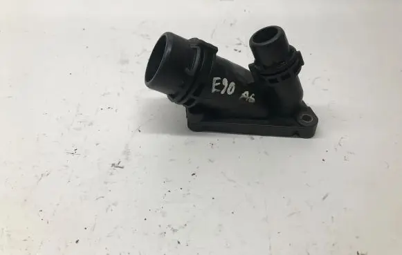 BMW 3 E90 E91 Thermostat housing 7800048