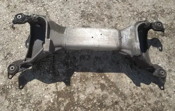 Citroen C5 Rear subframe 