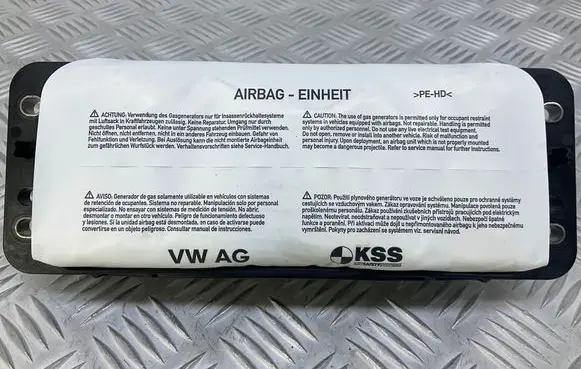 Skoda Octavia Mk3 (5E) Passenger airbag 8V0880204D