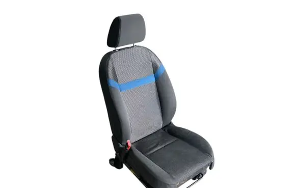 Ford Kuga I Front driver seat 