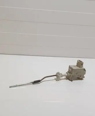Volkswagen Golf V Central locking motor 1K6010773 Y050203 N11293