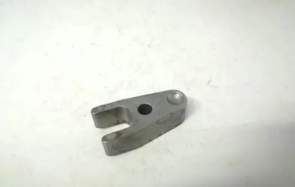 Mercedes-Benz B W245 Fuel Injector clamp holder