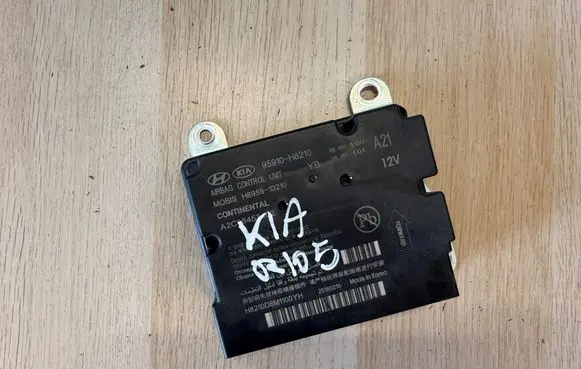 KIA Rio Airbag control unit/module 95910H8210