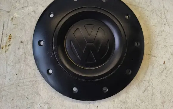 Volkswagen Transporter - Caravelle T5 Original wheel cap 7H0601151B