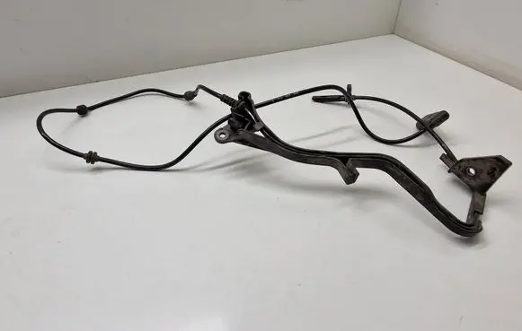 Mercedes-Benz C W205 ABS brake wheel speed sensor A2059058704 0265009507