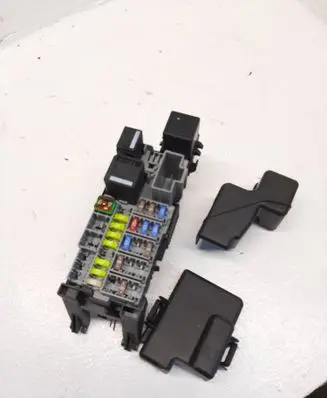 Volvo S60 Fuse box set DPN13800159HWB