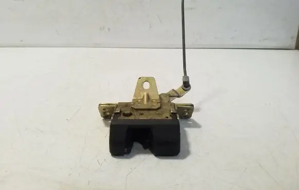 Opel Astra G Tailgate/trunk/boot lock/catch/latch 09130569