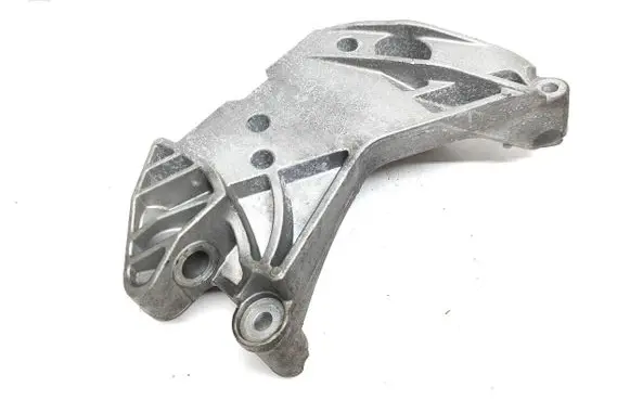 Volkswagen Tiguan Allspace Engine mounting bracket 06K199207A