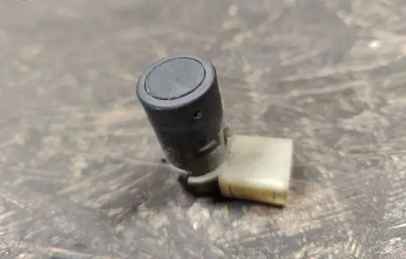 Audi A8 S8 D2 4D Parking PDC sensor 4B0919275E
