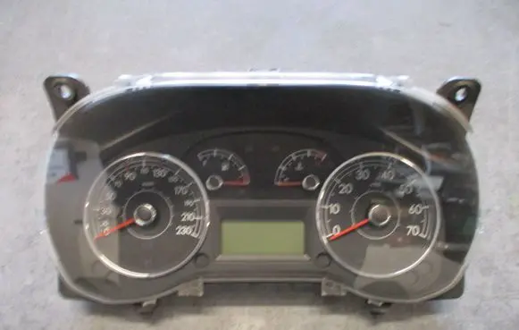 Fiat Grande Punto Speedometer (instrument cluster) 51828071 90428 503003010400