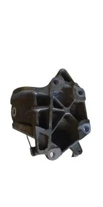 Lexus IS 220D-250-350 Engine mounting bracket NOCODE