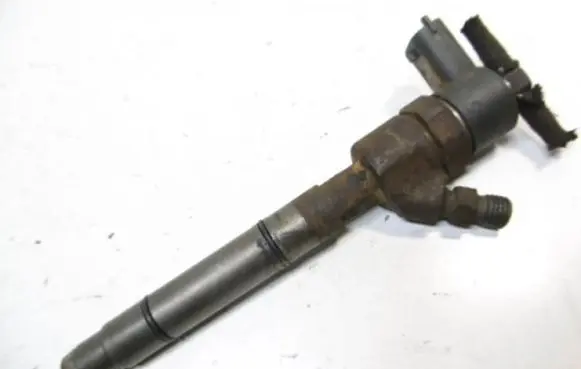 Hyundai Matrix Fuel injector 33800-2A110