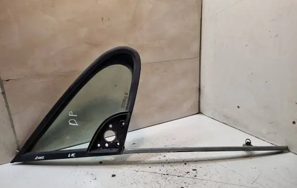 Peugeot 307 Front door vent window glass four-door DOT24M68AS2 E000255 43R00048