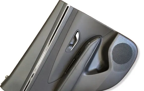 Hyundai Tucson IV NX4 Coupe rear side trim panel 83370N7000