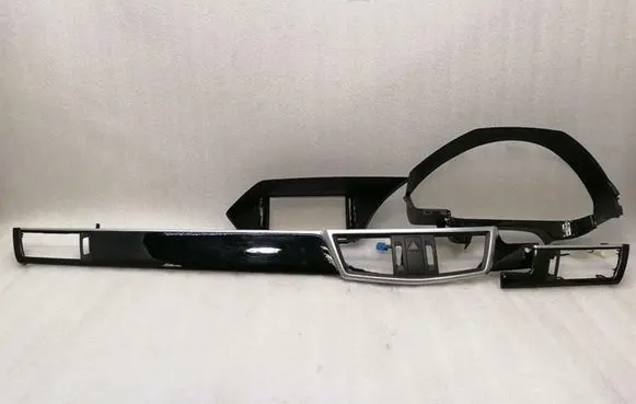 Mercedes-Benz E W212 Dashboard center trim panel A2126809571 A2126801171