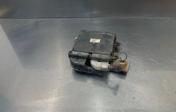 Mitsubishi Colt Engine control unit/module 1860095500 1860A955 E6T73472
