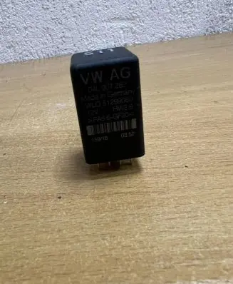 Audi A6 S6 C6 4F Other relay 51299060 D9827