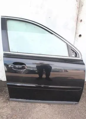 Volvo XC90 Front door