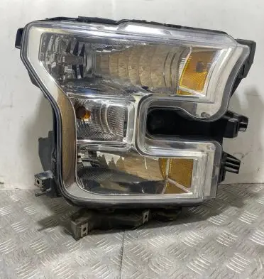 Ford F150 Headlight/headlamp CL3413005