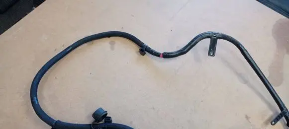 Chrysler Pacifica Positive cable (battery) 68242745AE P68242745AE