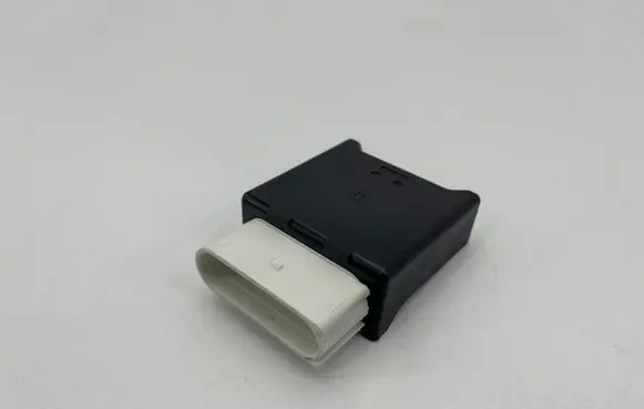 Volvo XC40 Fuel injection pump control unit/module 32203752 8888883608