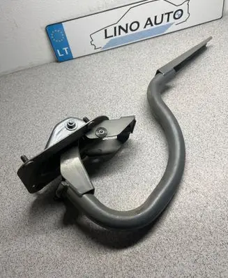 BMW 5 E60 E61 Tailgate/trunk/boot hinge 7034246
