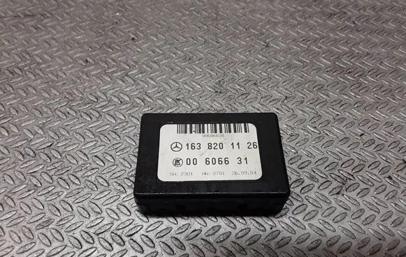 Mercedes-Benz ML W163 Rain sensor 1638201126