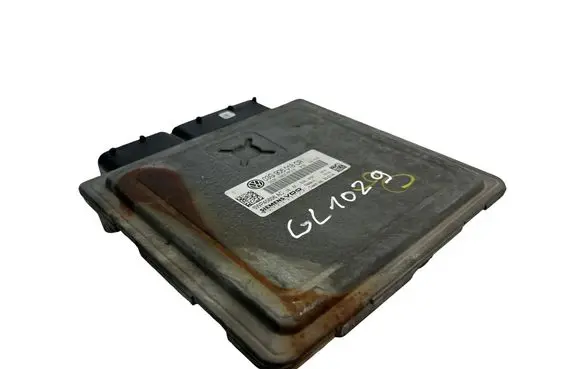 Volkswagen PASSAT B6 Engine control unit/module 03G906018CR