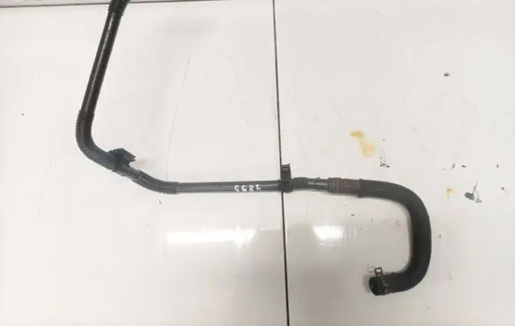 Peugeot 3008 I Engine coolant pipe/hose