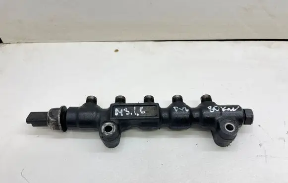 Mazda 3 I Fuel main line pipe