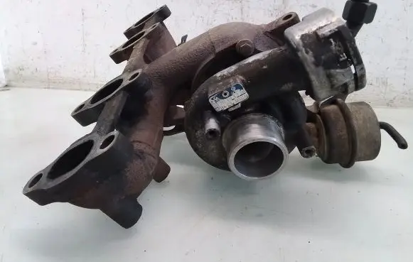 Volkswagen Golf IV Turbo 038253016N