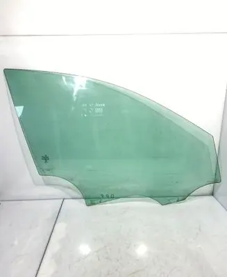Mercedes-Benz C W205 Front door window glass four-door 43R00049 E000292 DOT24M25AS2