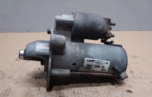 Ford Focus Starter motor 3M5T11000CF