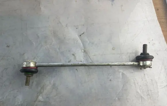 Front anti-roll bar/stabilizer link