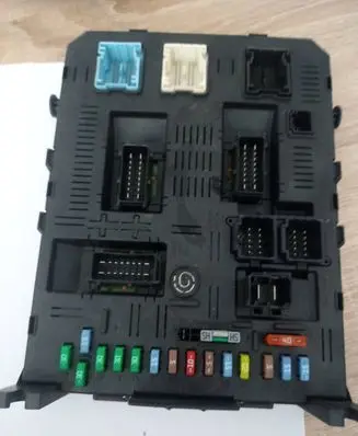 Peugeot 407 Comfort/convenience module 9660105680