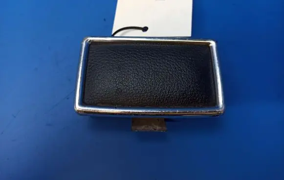 Mercedes-Benz COMPAKT W115 Rear door ashtray 