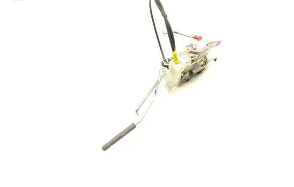 Peugeot 107 Front door lock