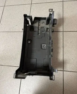 Opel Insignia A Battery box tray 13255614