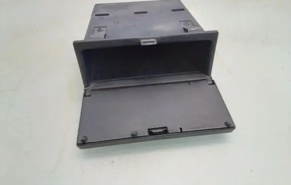 Audi A4 S4 B5 8D Dashboard storage box/compartment 8D0941561