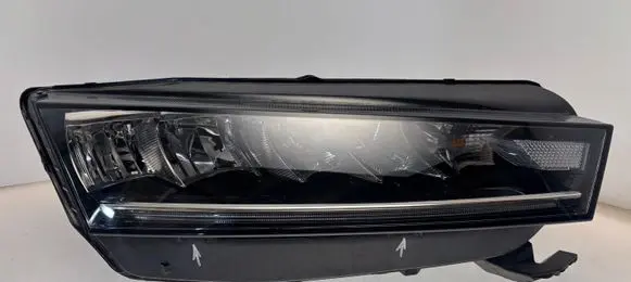 Skoda Octavia Mk4 Headlight/headlamp 5E4941016 KK87KT8