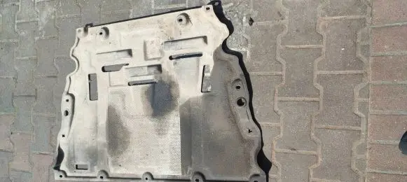 Ford Mondeo MK V Front underbody cover/under tray DG936P013BK