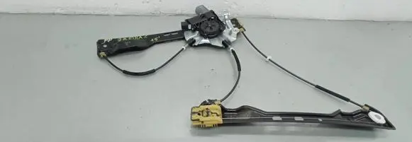 Opel Zafira C Front window lifting mechanism without motor