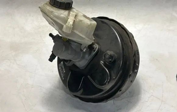 Volvo V70 Brake booster P31274701 6G912B195EH 03775797014