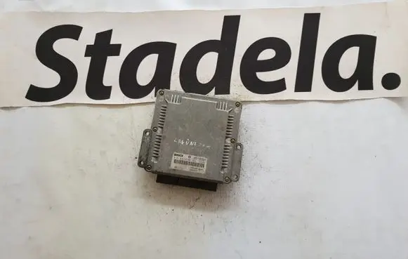 Renault Laguna II Engine control unit/module 0281010482