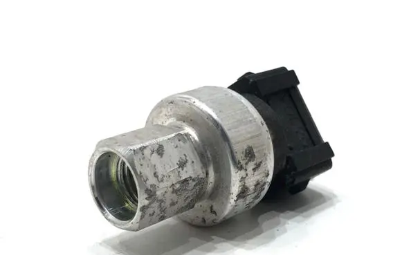 Volvo V60 Air conditioning (A/C) pressure sensor 31292004
